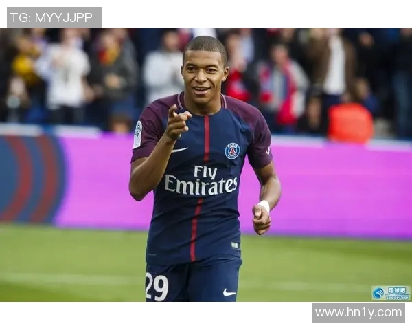 寻找世界级足球巨星的旅程与背后的故事